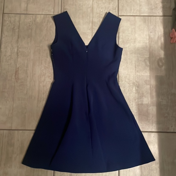 super cute navy blue dress wore for piano recital and don’t need it anymore - Picture 2 of 3